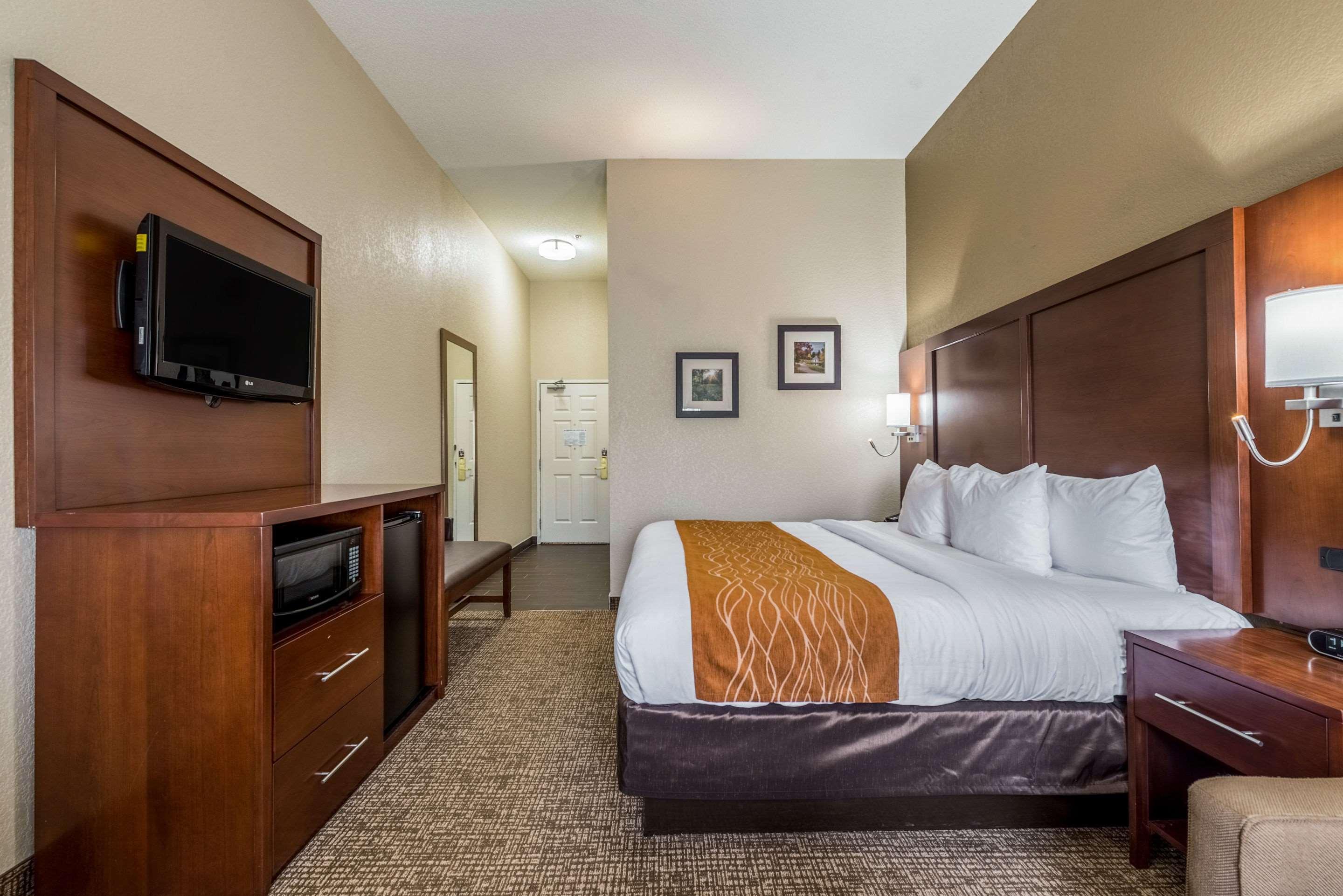 Comfort Inn & Suites Dayton North Экстерьер фото